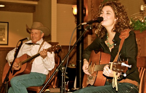 Jessie Veeder Singing in Medora