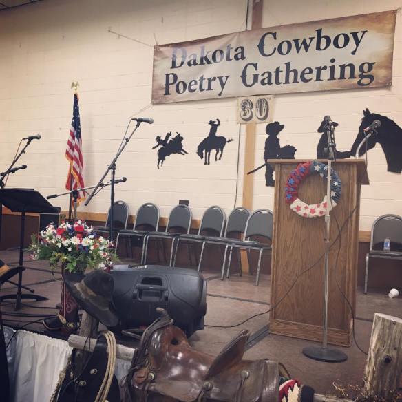 13307393_852720494832362_2060612768423108609_n