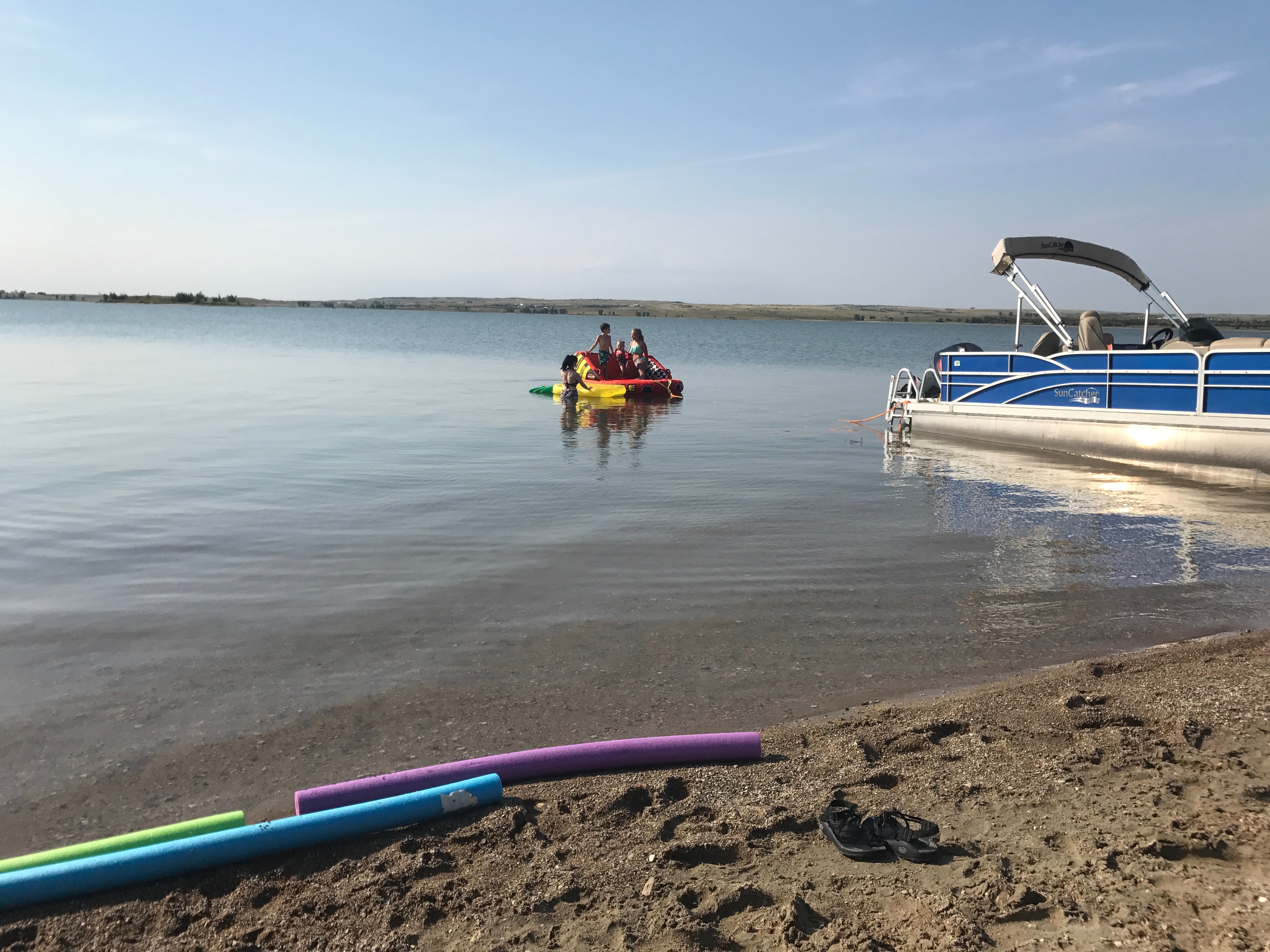 4EA7896F-911C-43D0-AEF6-B5A44E4F44D1