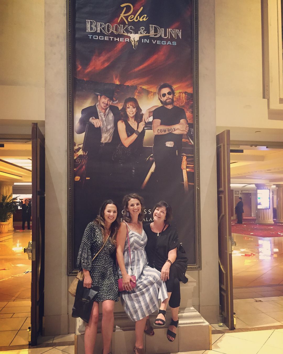 39234740_1977052455678323_3471706921025667072_o