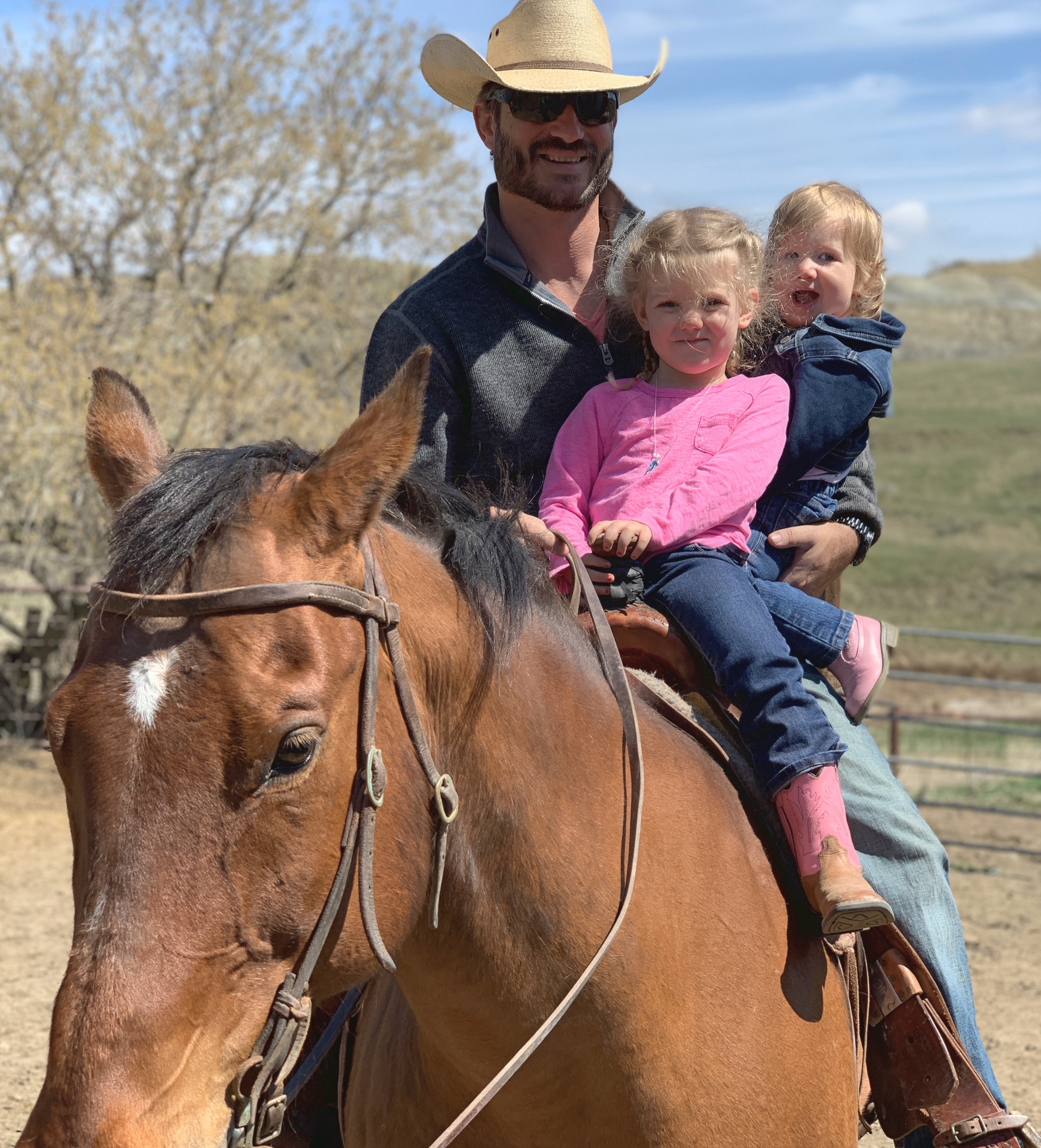 48DB6977-00C5-4C31-BF72-3EAA79A93E79