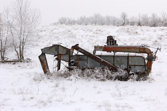 Threshing Machine .jpg