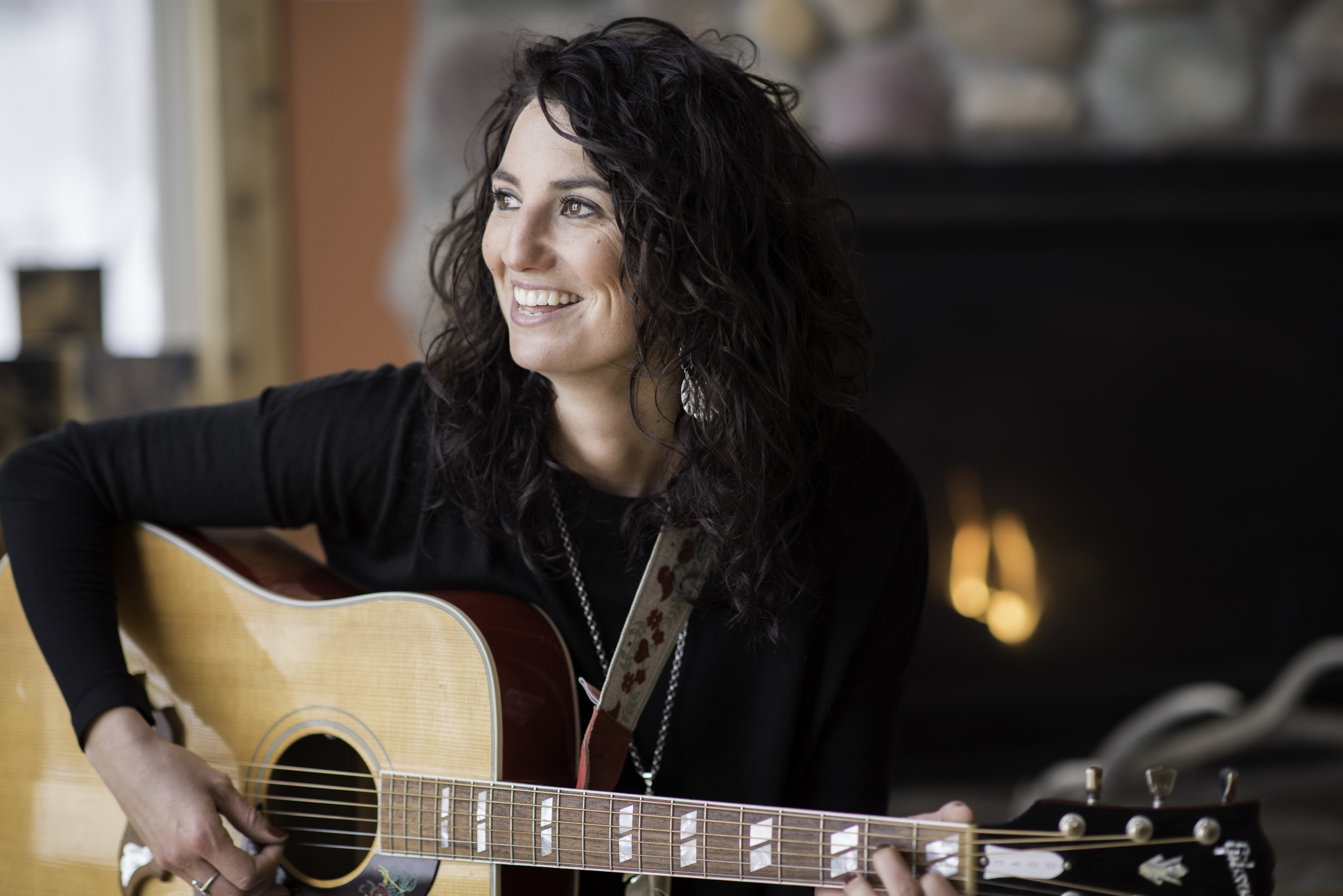 Jessie Veeder Photo Medium